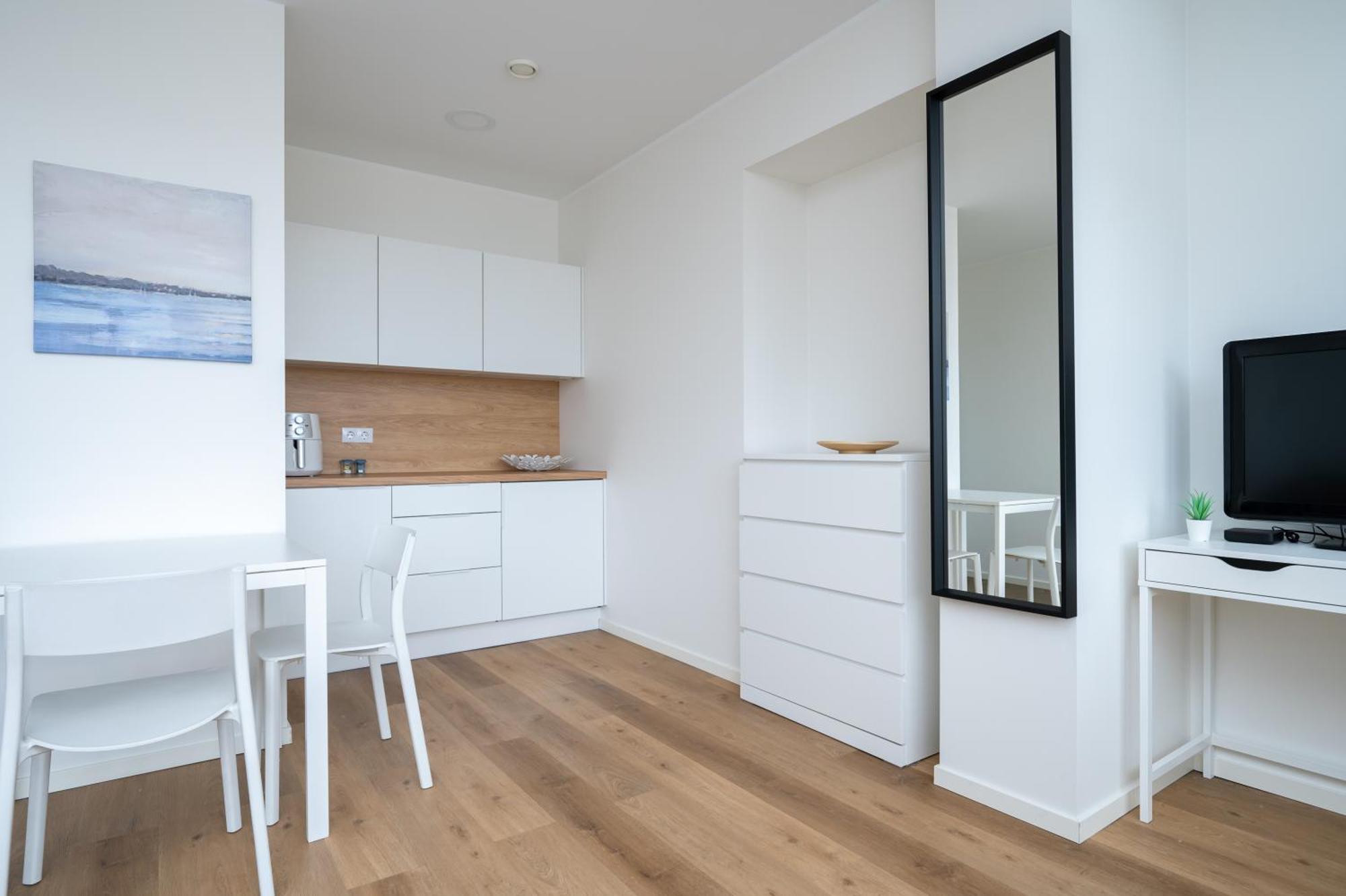 Hilltop Apartments - Studio Rooms In City Centre Ταλίν Εξωτερικό φωτογραφία
